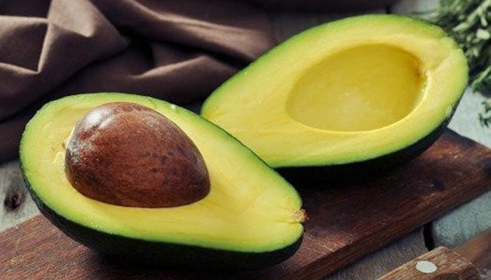 Sau khi nhổ răng khôn nên ăn bơ (ảnh minh họa) Sau khi nhổ răng khôn nên ăn bơ (ảnh minh họa)