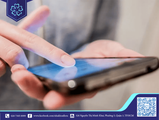 Tìm kiếm thông tin trước phẫu thuật cười hở lợi rất cần thiết (ảnh minh họa)