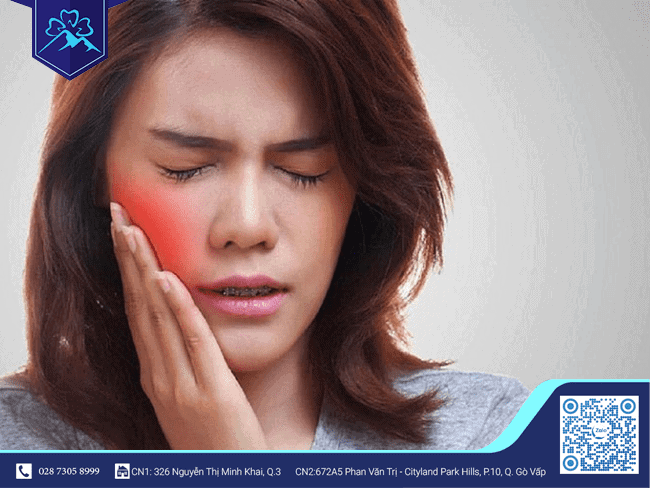 Tình trạng sưng đau kéo dài khi trồng răng Implant