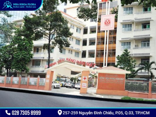 Bảng giá bọc răng sứ bệnh viện Răng Hàm Mặt - ảnh 1