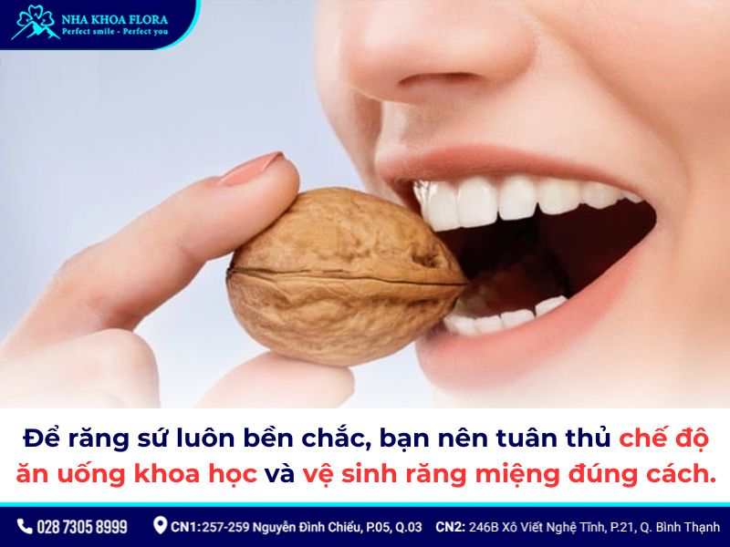 răng sứ bị sứt